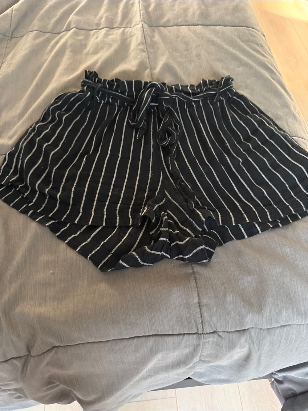 American Eagle Outfitters Black and White shorts